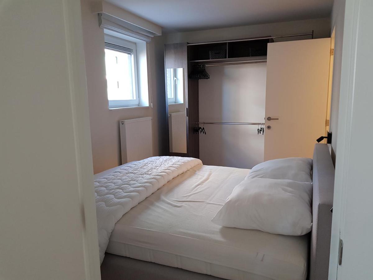 Koksijde Zeedijk La Digue 102 Appartement Met Garage - Lateraal Zeezicht المظهر الخارجي الصورة